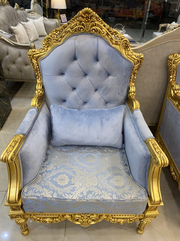 D26BEAFC-505B-402E-9858-FC10017E15BC